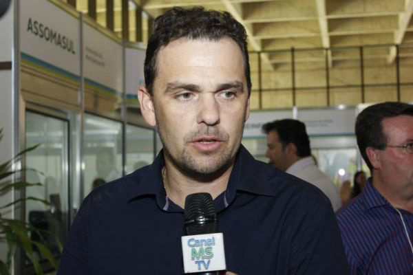 Presidente da Assomasul (Associação dos Municípios de Mato Grosso do Sul), Juvenal Neto (PSDB). (Foto: Assessoria)