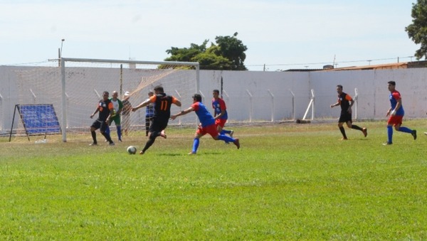 Equipe perdeu nos pênaltis para Antônio João; no segundo jogo, em Bataguassu, o time da casa levou a melhor marcando 4 a 2