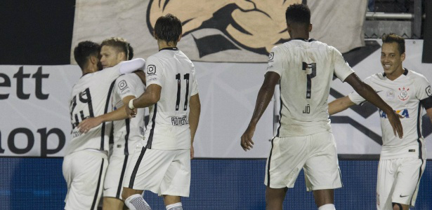 Corinthians marcou quatro gols diante do Vasco na Florida Cup