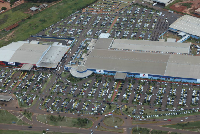 Área de estacionamento ficou congestionada de veículo e motocicletas de várias regiões do Brasil e de alguns países da América do Sul (Fotos: Assessoria) 
