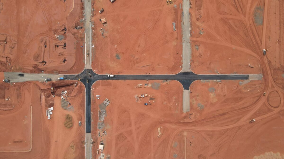 VÍDEO: Com mais de 10 meses de obras, projeto da Suzano Celulose em Ribas surpreende pelo tamanho VÍDEO: Com mais de 10 meses de obras, projeto da Suzano Celulose em Ribas surpreende pelo tamanho