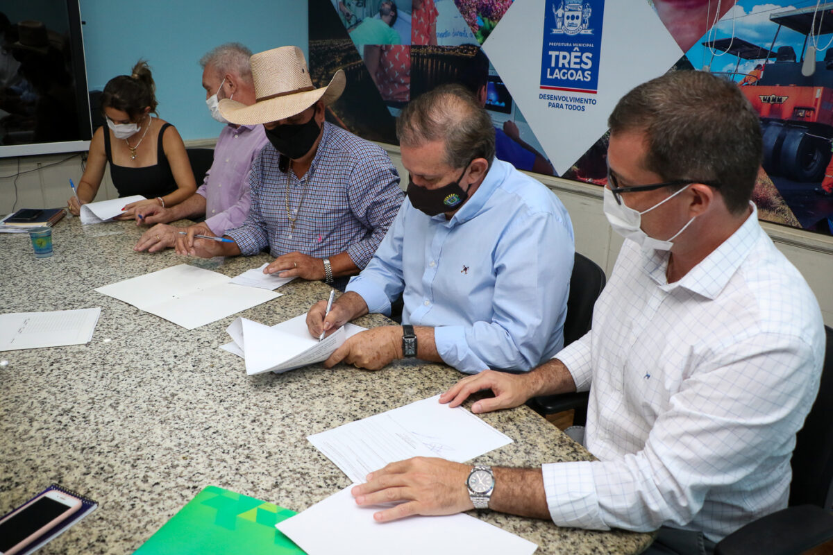 Estado e Município assinam convênios que trazem melhorias para a saúde de Três Lagoas
