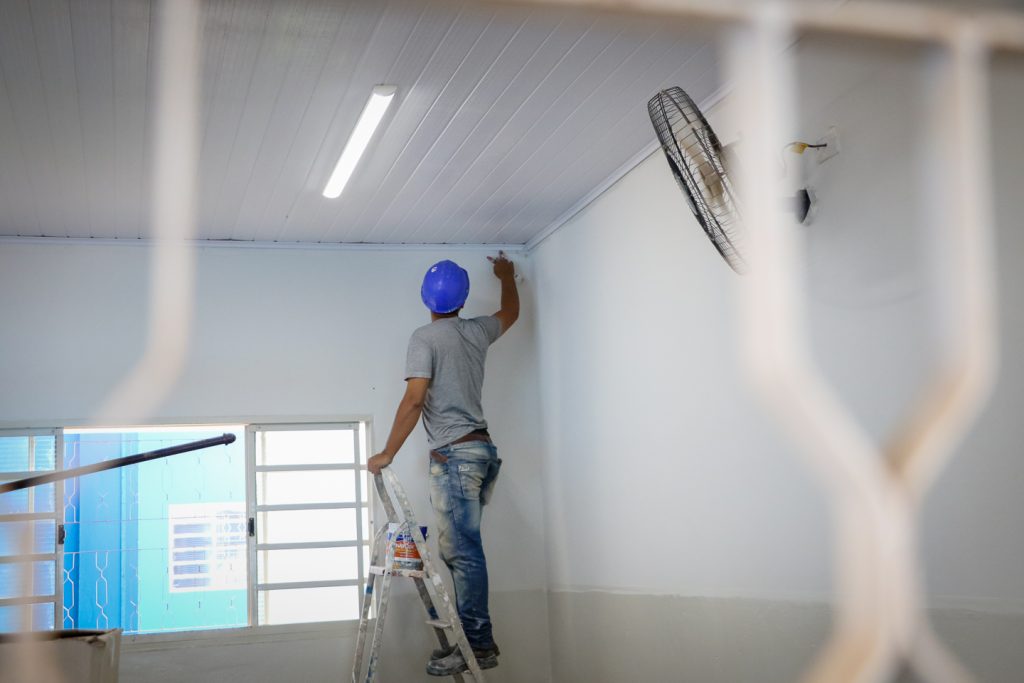 Em Três Lagoas, escolas e CEIs recebem obras de melhorias na infraestrutura para retorno do ano letivo