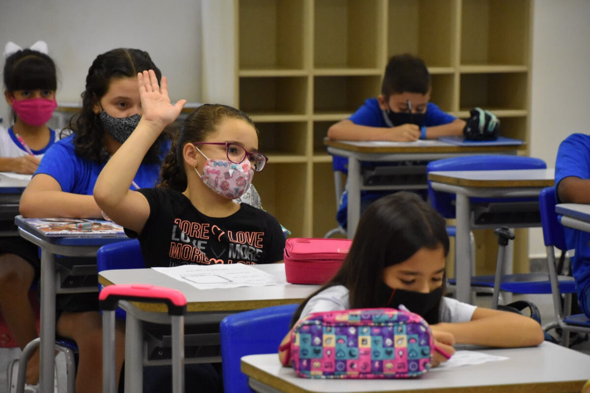 Volta às aulas nas Escolas SESI é marcada por recepção calorosa e cuidados com a saúde