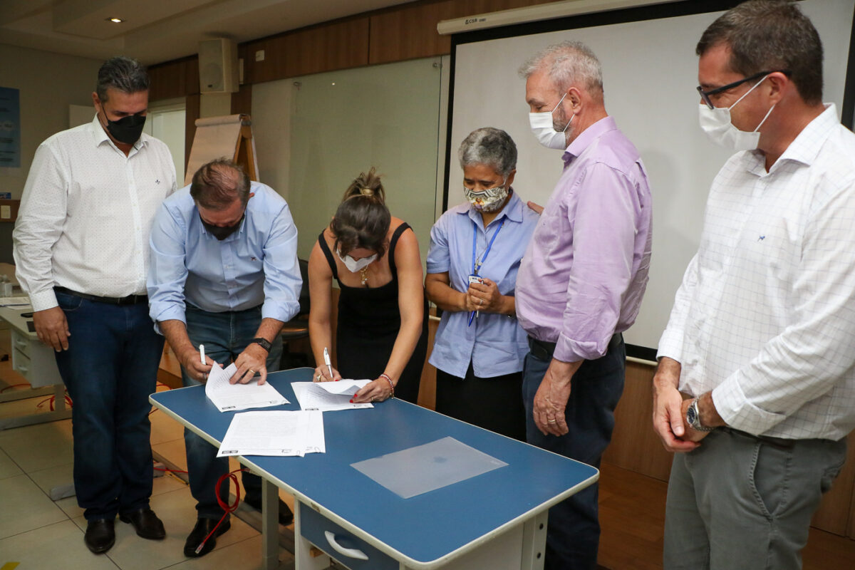 Estado e Município assinam convênios que trazem melhorias para a saúde de Três Lagoas