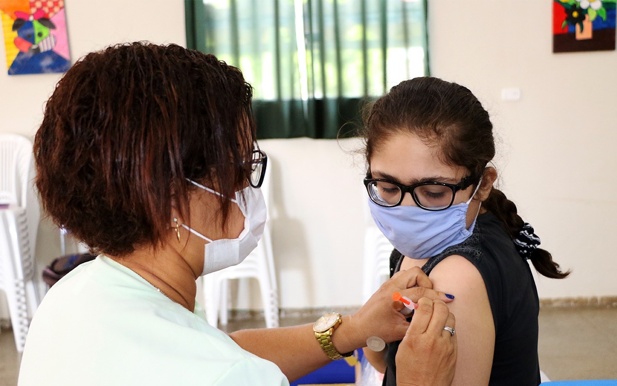 UM ANO DE ESPERANÇA – Vacinação contra a Covid-19 completa um ano em Três Lagoas