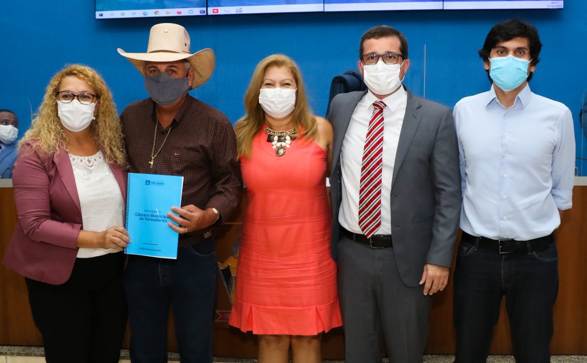 Guerreiro apresenta planejamento dos projetos para 2022 durante 1ª sessão do ano na Câmara de Vereadores Guerreiro apresenta planejamento dos projetos para 2022 durante 1ª sessão do ano na Câmara de Vereadores