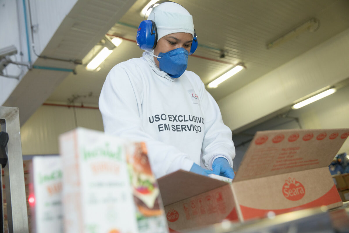 Friboi e Seara oferecem mais de 200 oportunidades de trabalho em Mato Grosso do Sul Friboi e Seara oferecem mais de 200 oportunidades de trabalho em Mato Grosso do Sul
