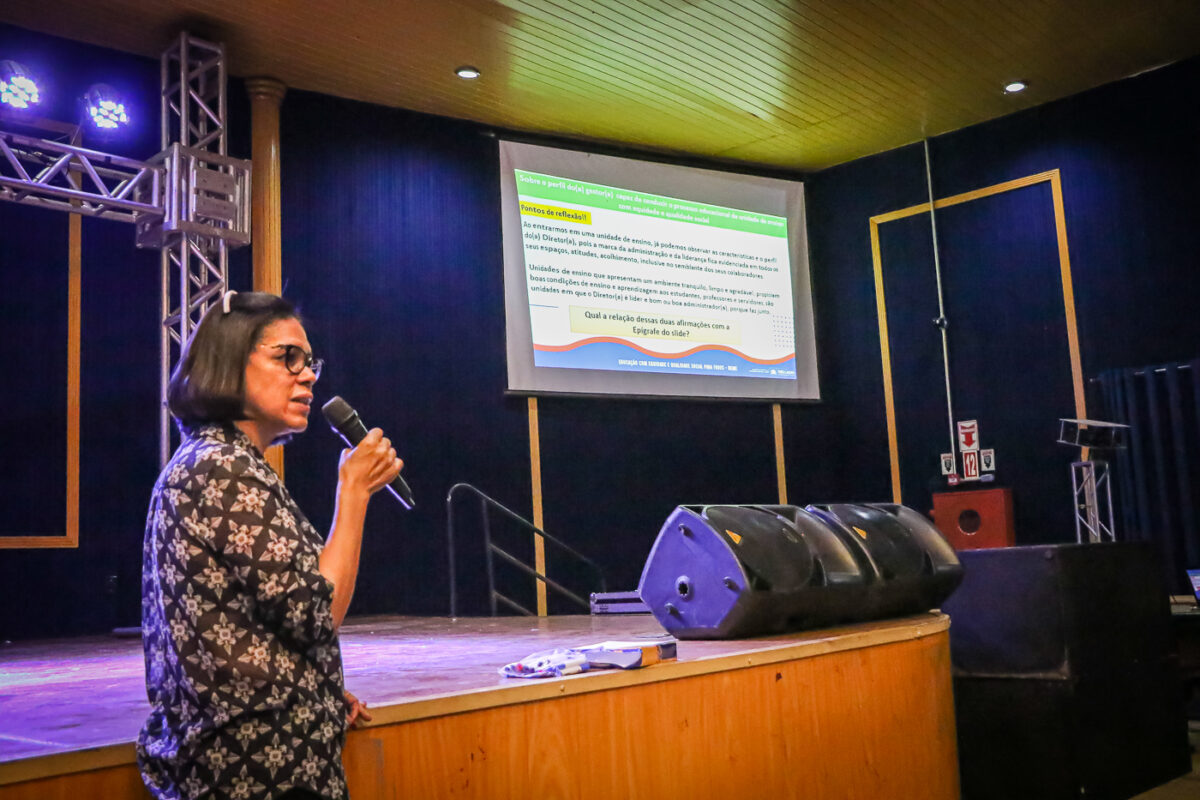 REME promove 1ª Formação Administrativa e Pedagógica para Gestores deste ano REME promove 1ª Formação Administrativa e Pedagógica para Gestores deste ano