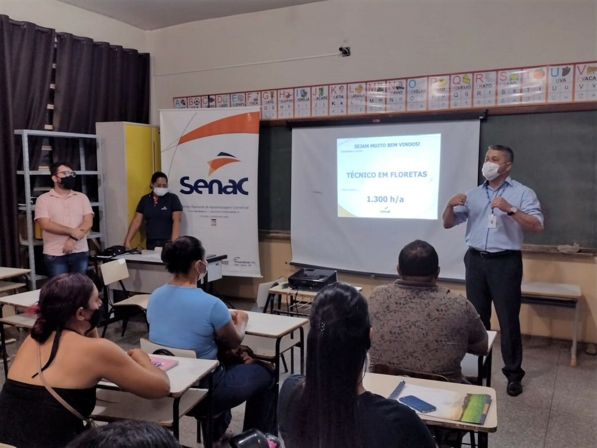 Senac dá início a turma gratuita do curso Técnico em Floresta em Ribas do Rio Pardo