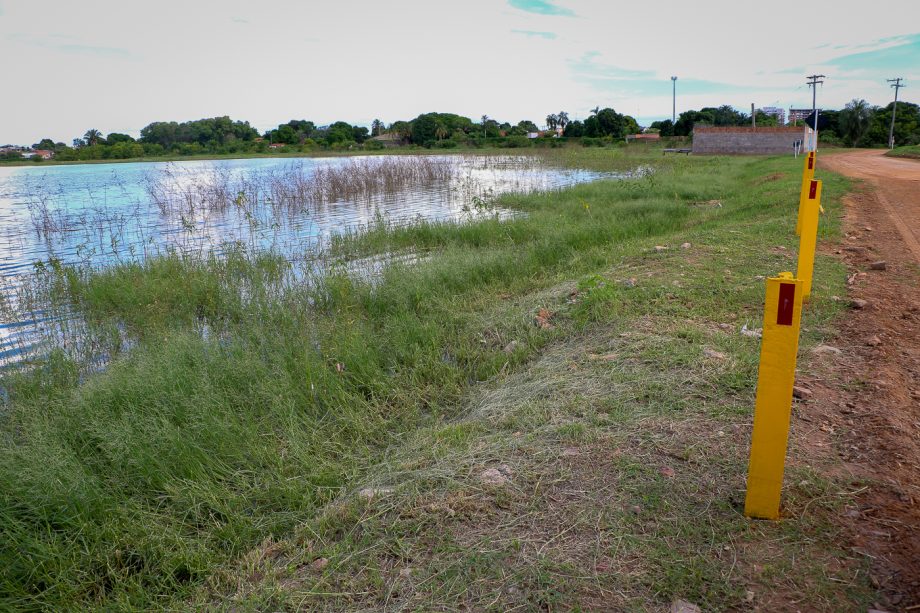 Em Três Lagoas, sinalização é instalada na região da Segunda Lagoa