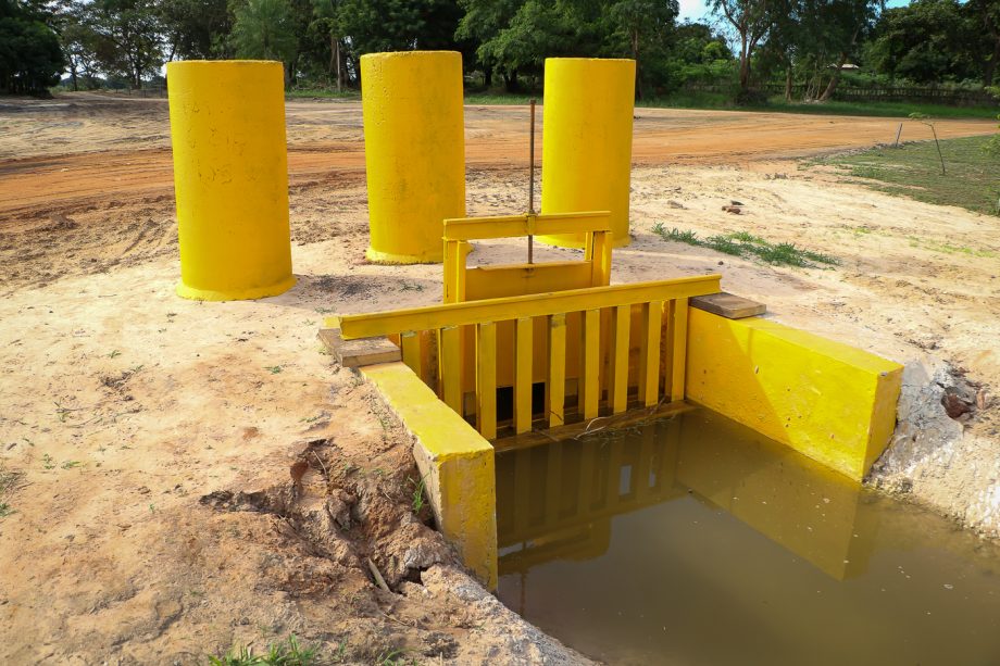 Em Três Lagoas, sinalização é instalada na região da Segunda Lagoa
