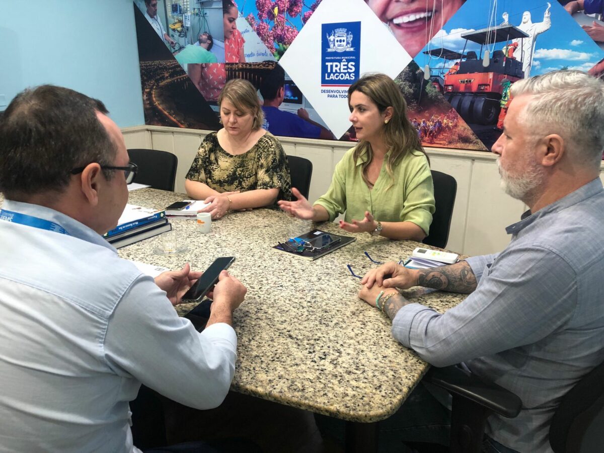 FIEMS participa de reunião no gabinete para fortalecimento de vínculos com a administração Municipal