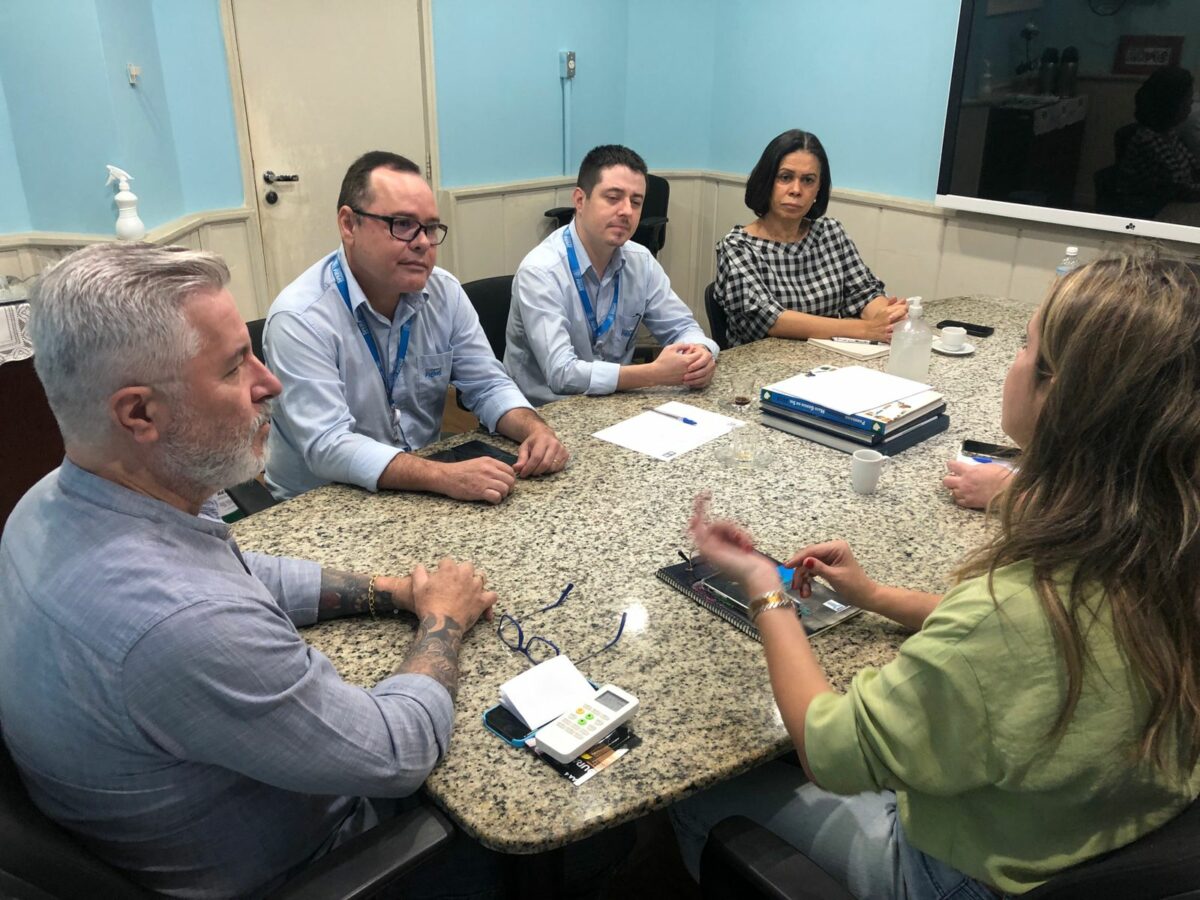 FIEMS participa de reunião no gabinete para fortalecimento de vínculos com a administração Municipal