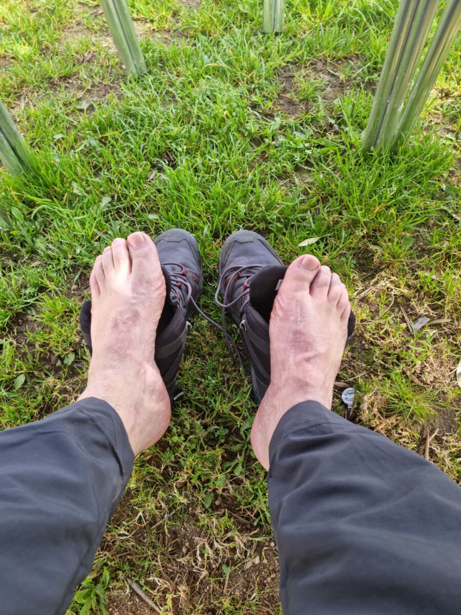 Casal de Três Lagoas, supera limites do corpo percorrendo o Caminho de Santiago de Compostela