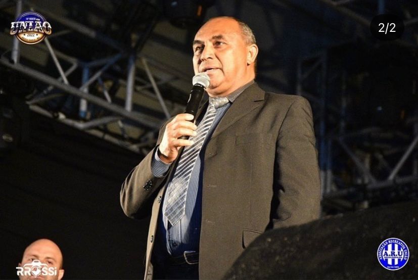 Mais de 2 mil pessoas prestigiam a abertura do 14º Rodeio União em Brasilândia Mais de 2 mil pessoas prestigiam a abertura do 14º Rodeio União em Brasilândia