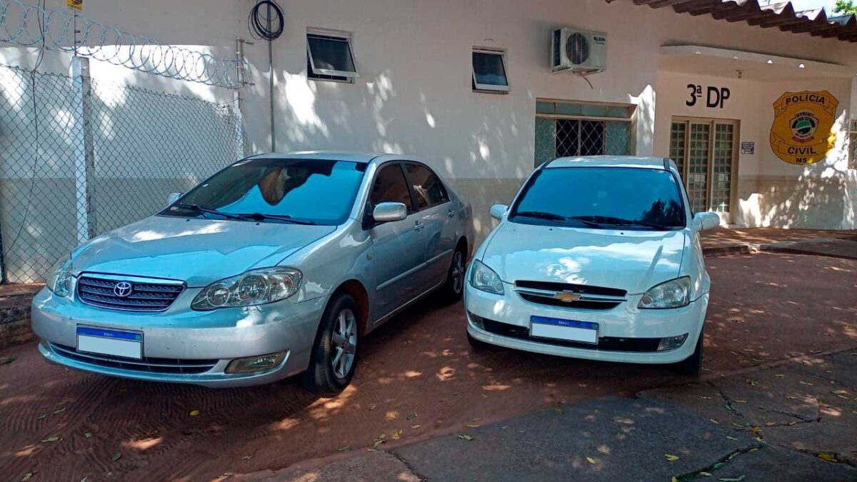 Polícia Militar recupera caminhão e carga produtos de furto Polícia Militar recupera caminhão e carga produtos de furto