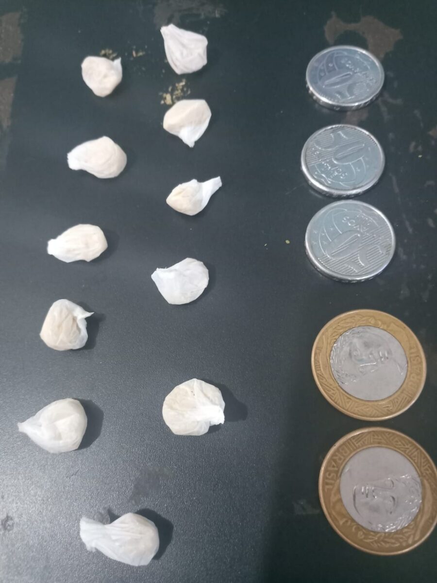 Polícia Militar recupera produtos de furto e apreende indivíduo por ameaça e tráfico de drogas de Três Lagoas Polícia Militar recupera produtos de furto e apreende indivíduo por ameaça e tráfico de drogas de Três Lagoas