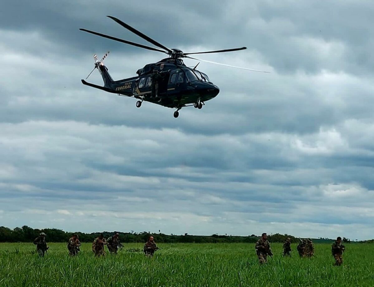 Operação Nova Aliança no Paraguai 'detona' 748 toneladas de maconha