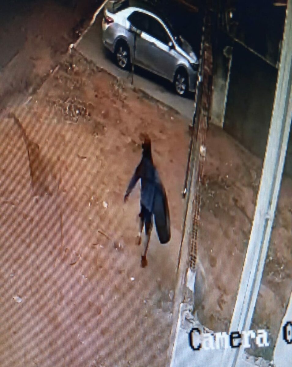 Policiais Civis recuperam pneus furtados em comércio deTrês Lagoas Policiais Civis recuperam pneus furtados em comércio deTrês Lagoas
