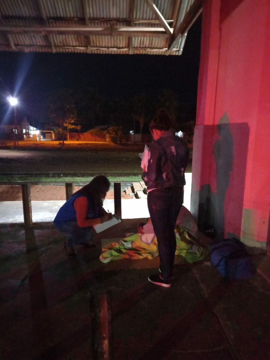 Assistência Social de TL realiza abordagem e distribuição de cobertores às pessoas em situação de rua