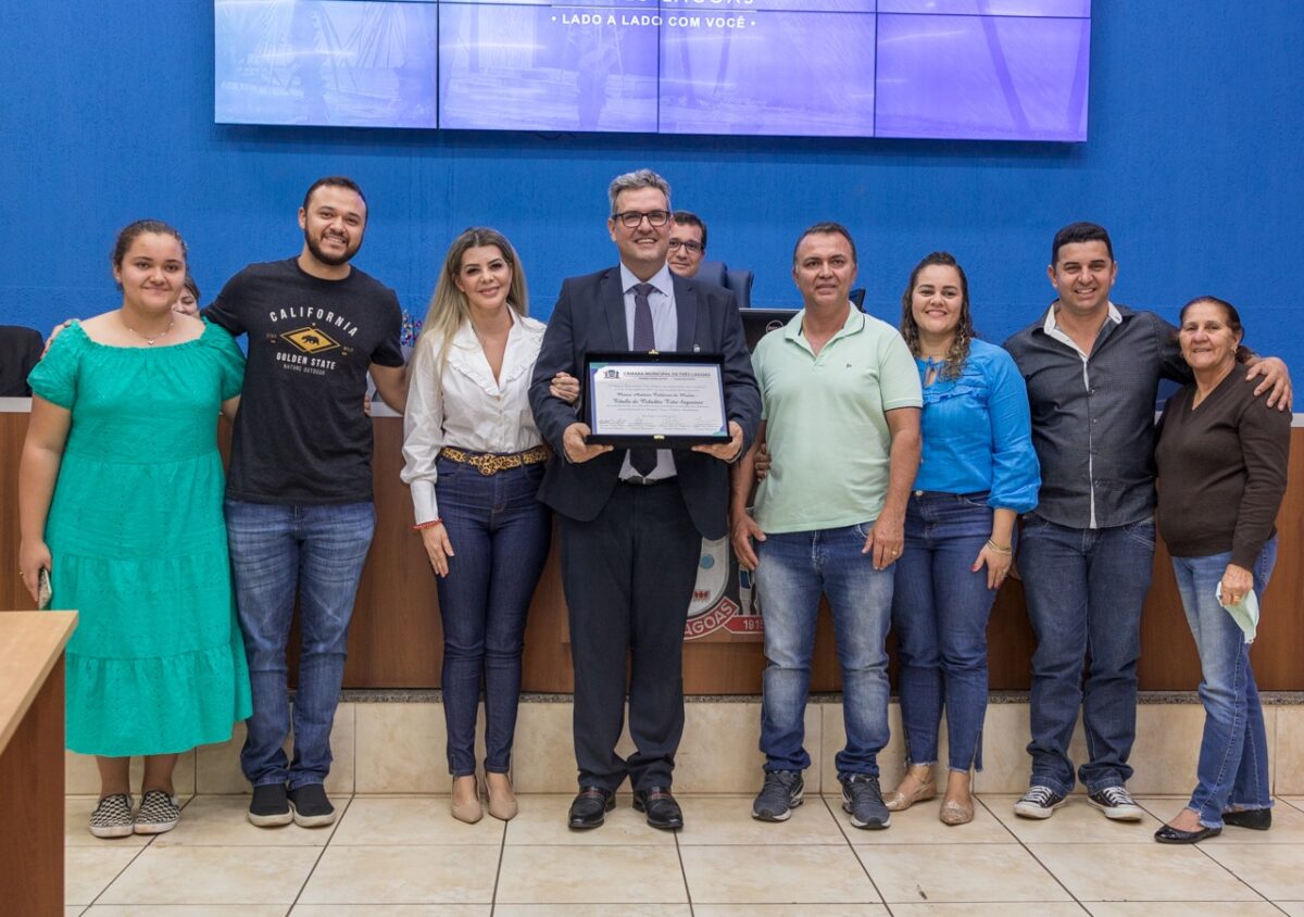 Câmara entrega honrarias para diretoria do Hospital Auxiliadora em Três Lagoas