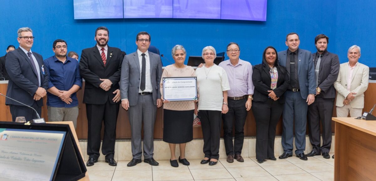 Câmara entrega honrarias para diretoria do Hospital Auxiliadora em Três Lagoas