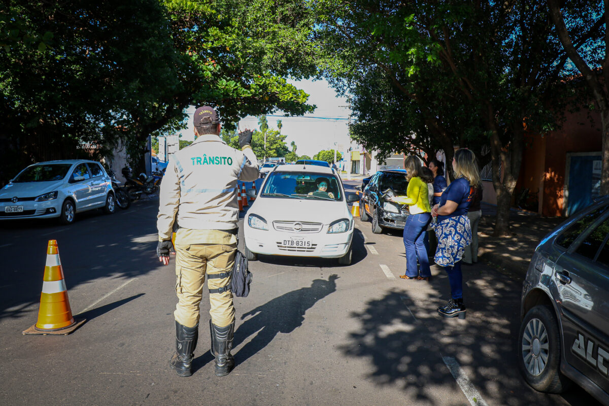 No Dia Nacional de Combate ao Abuso e Exploração Sexual de Crianças SMAS realiza blitz educativa no centro de TL No Dia Nacional de Combate ao Abuso e Exploração Sexual de Crianças SMAS realiza blitz educativa no centro de TL
