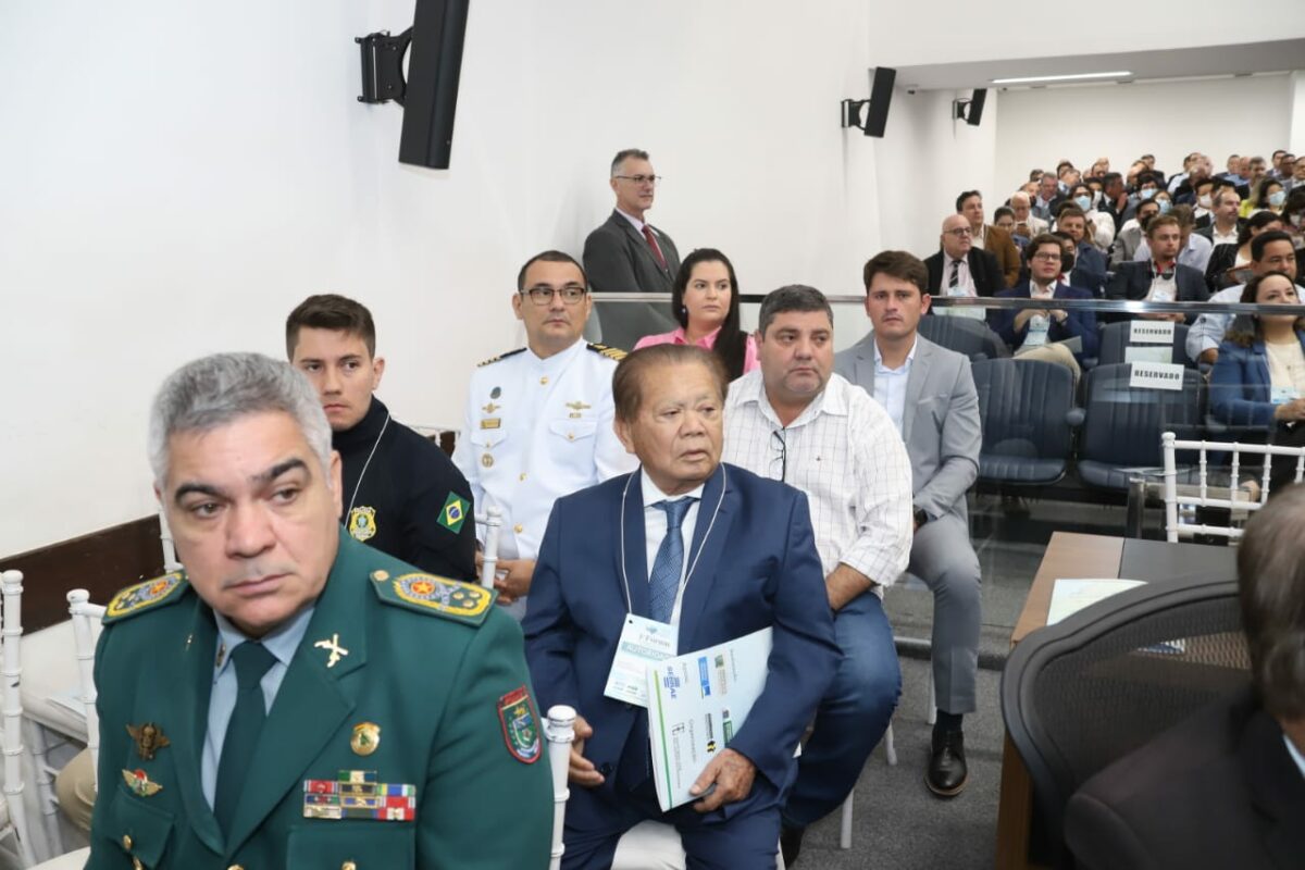 Prefeito Akira participa do Fórum sobre Rota Bioceânica em Campo Grande