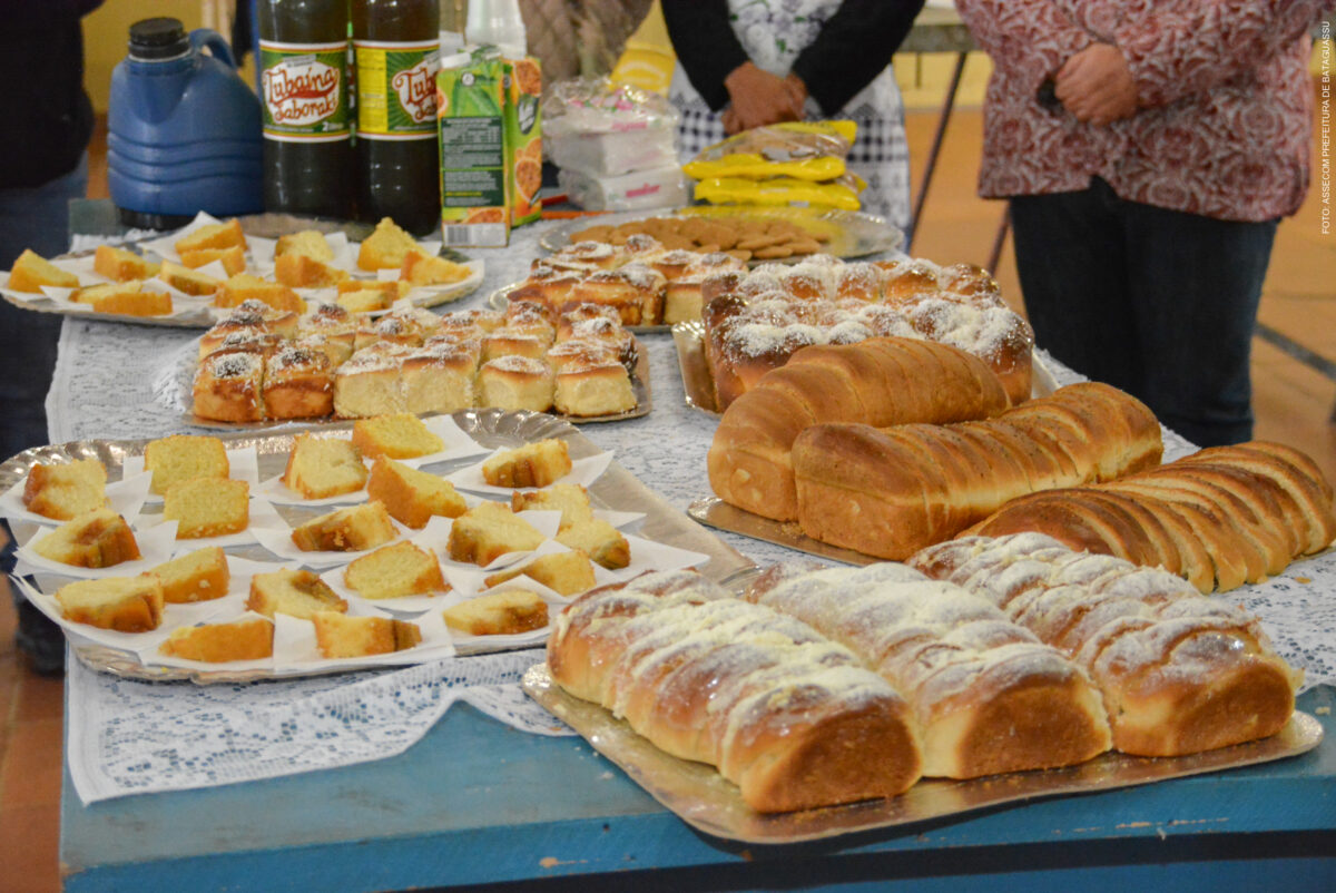 Em parceria com a Sanesul, Cras oferece curso de confecção de pães recheados em Bataguassu