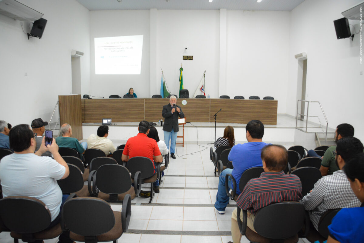 Servidores municipais de Bataguassu participam de capacitação sobre tema Fiscal de Contratos