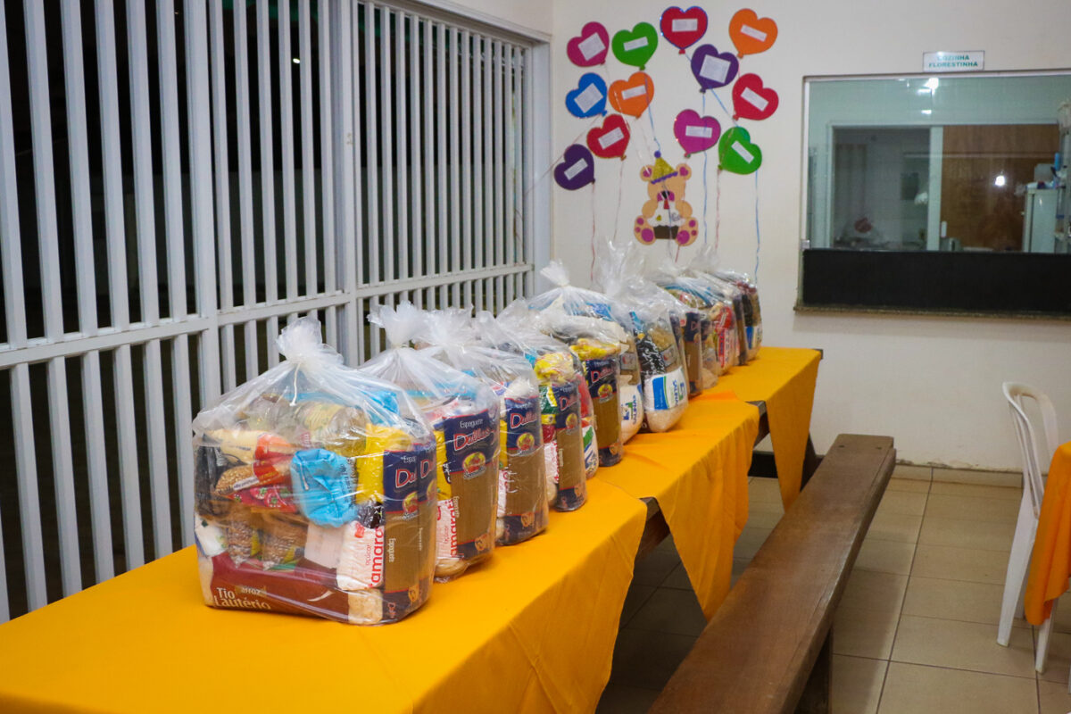 Em Três Lagoas, SMAS encerra mais um ciclo do Programa “Família Fortes” Em Três Lagoas, SMAS encerra mais um ciclo do Programa “Família Fortes”