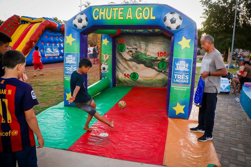 Projeto “Vida na Praça” – Confira as fotos do evento realizado no Jardim das Acácias no último sábado (28)