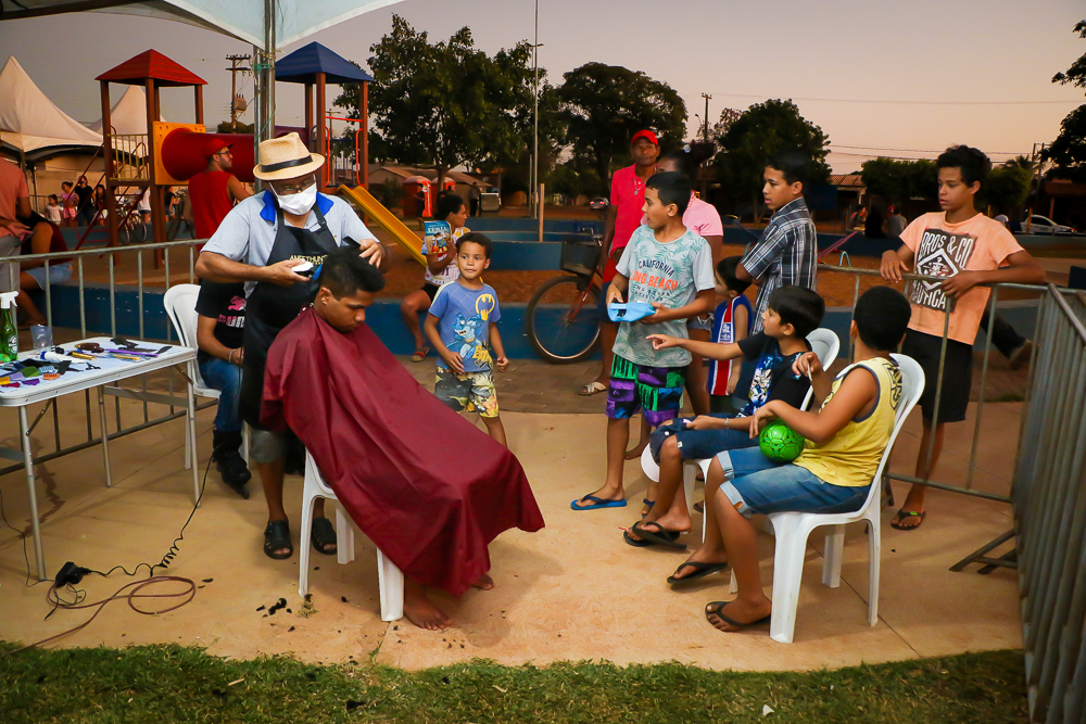 Projeto “Vida na Praça” – Confira as fotos do evento realizado no Jardim das Acácias no último sábado (28)