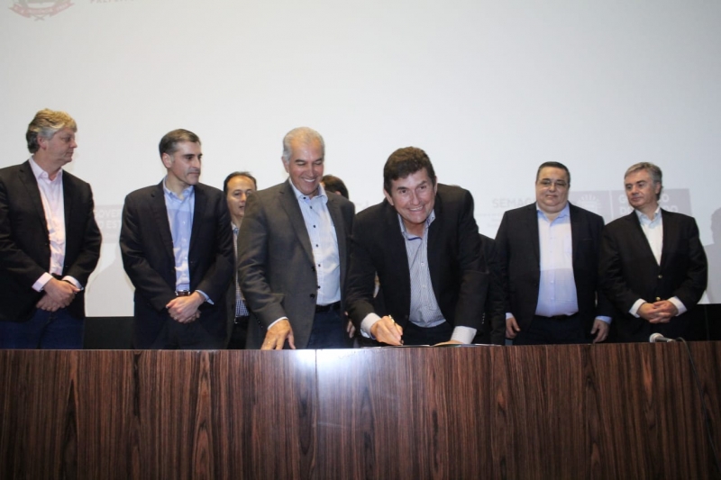 MS entra em nova era da celulose com megafábricas que vão investir mais de R$ 34 bilhões MS entra em nova era da celulose com megafábricas que vão investir mais de R$ 34 bilhões