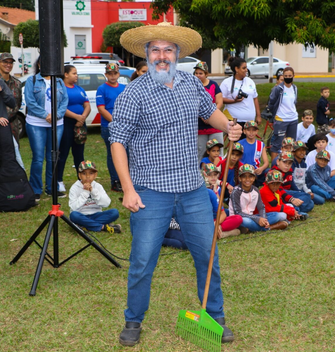 SEMEA encerra Semana do Ambiente com ação na Lagoa Maior. Evento vai até às 15h SEMEA encerra Semana do Ambiente com ação na Lagoa Maior. Evento vai até às 15h