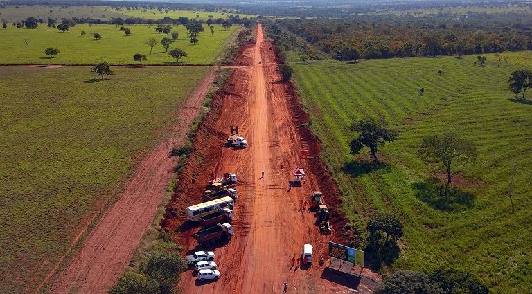 Governo investe R$ 99,6 milhões em obras nas rodovias e estradas da Costa Leste do Estado