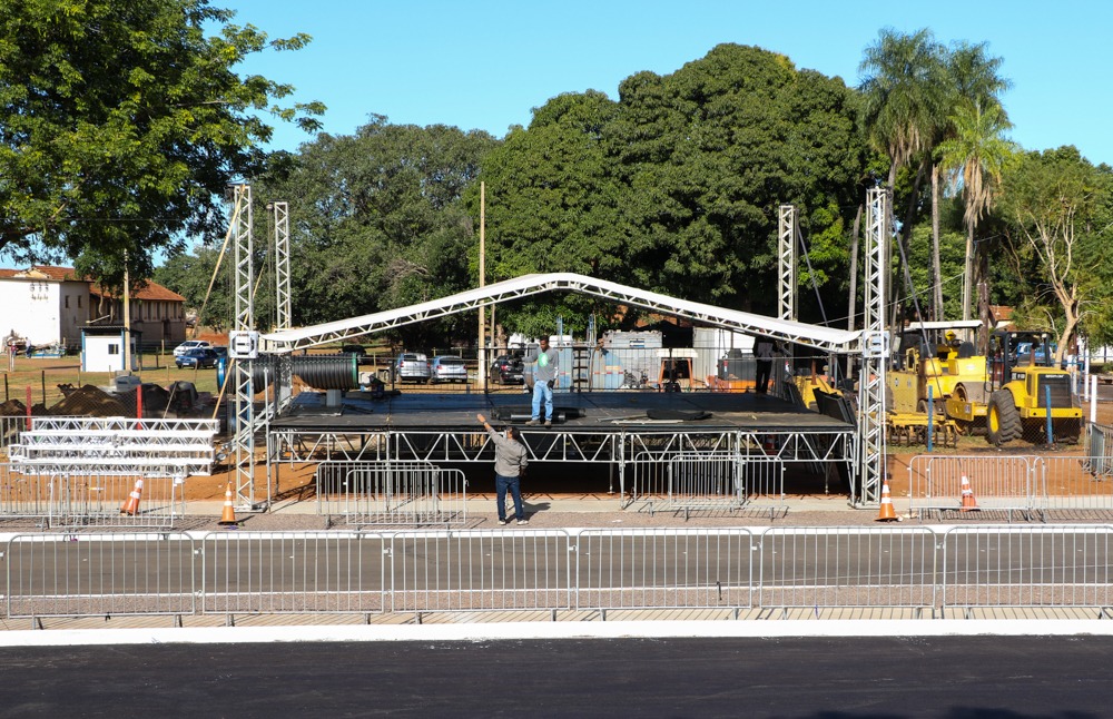 PREPARATIVOS – Maria Fumaça fará parte da decoração do desfile de 107 anos de TL