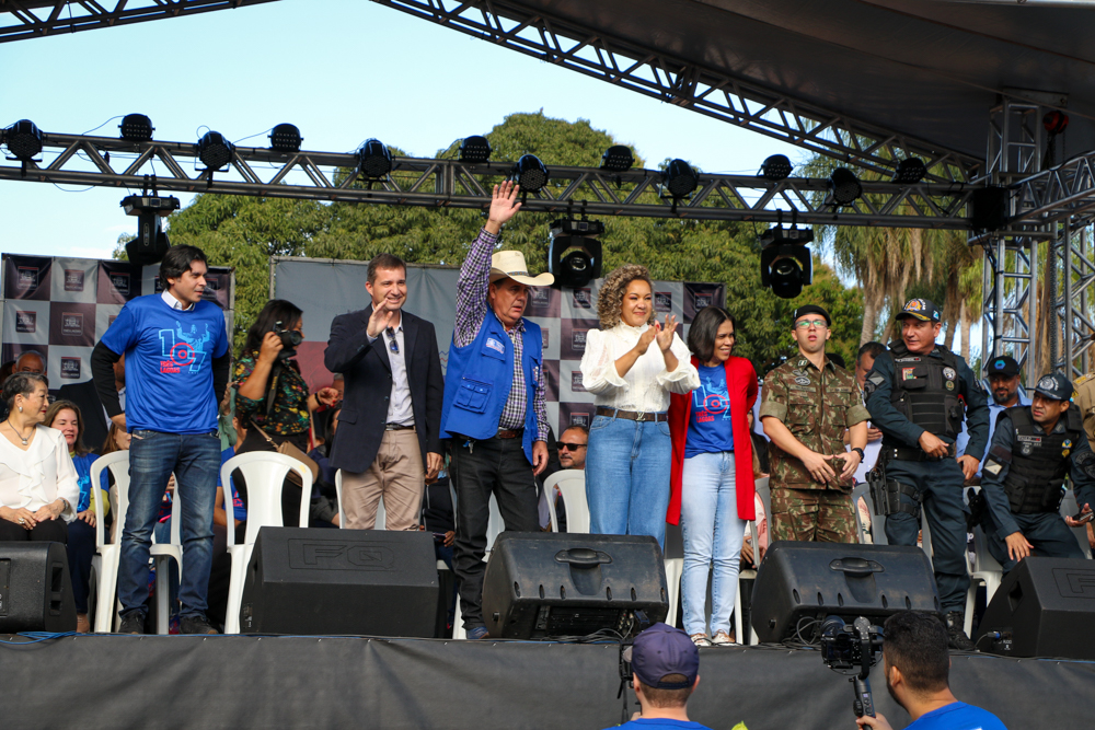 Aproximadamente 18 mil pessoas prestigiaram Desfile Cívico de aniversário de Três Lagoas￼