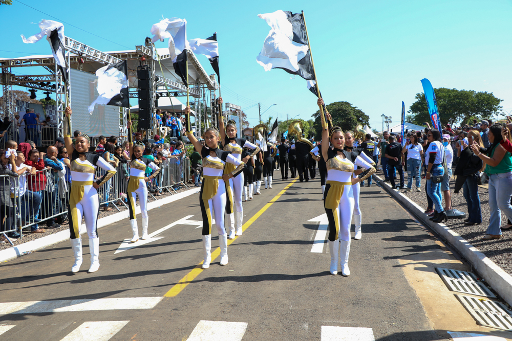 Aproximadamente 18 mil pessoas prestigiaram Desfile Cívico de aniversário de Três Lagoas￼