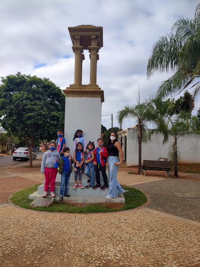 Alunos da E.M. “Julio Fernandes Colinos” fazem passeio por pontos turísticos de Três Lagoas￼