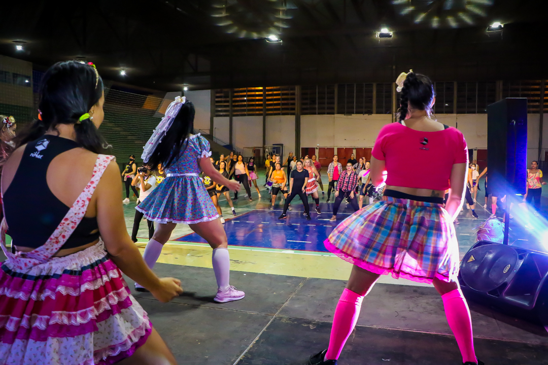 Aulão Ritbox Junino arrecadou mais de 170 quilos de doação em Três Lagoas. Veja como foi