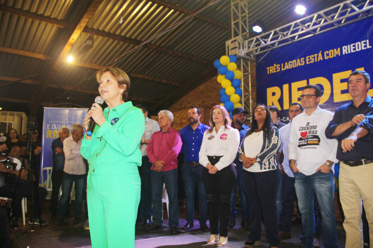 Guerreiro e Riedel arrastam multidão à reunião em Três Lagoas