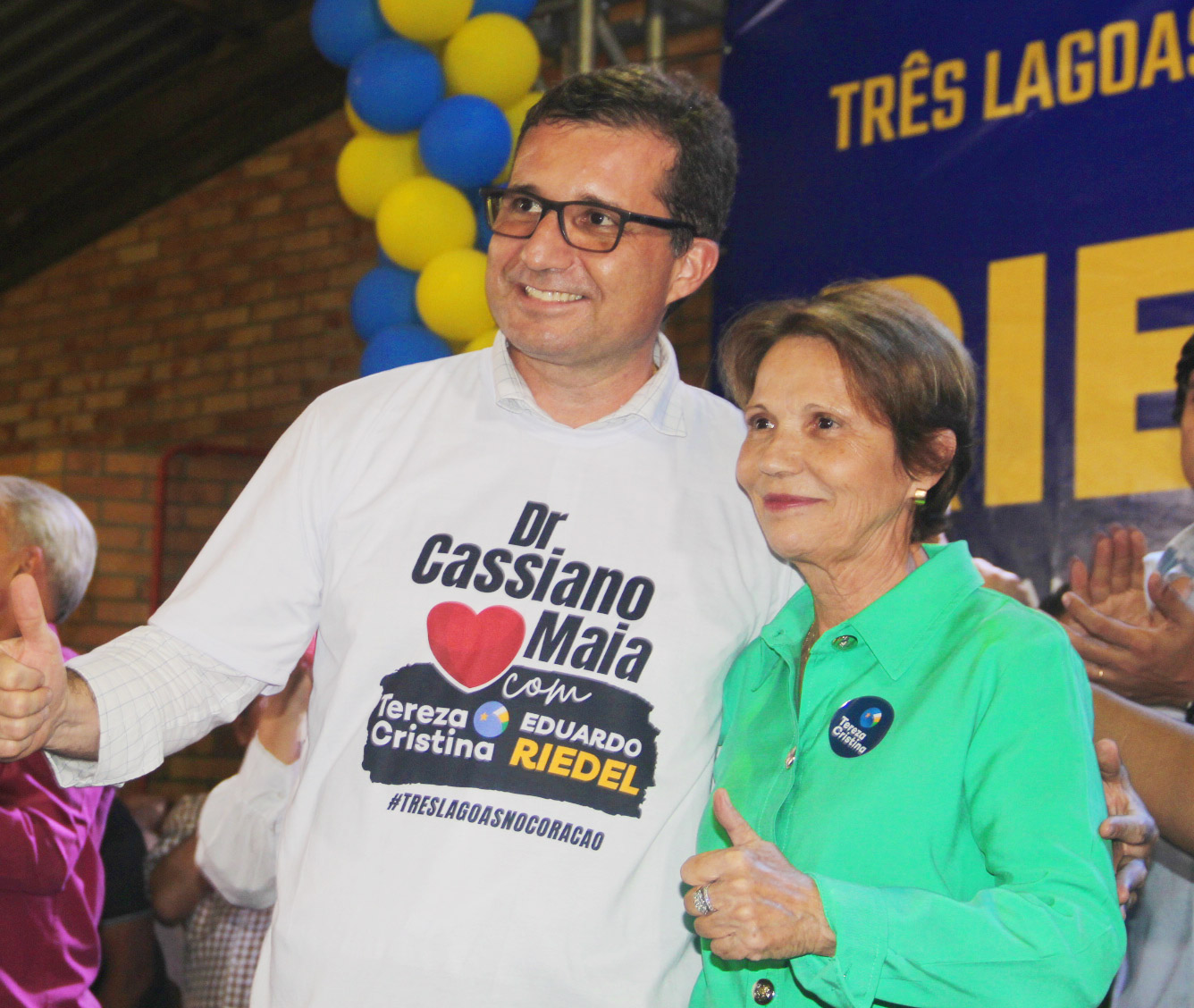 Guerreiro e Riedel arrastam multidão à reunião em Três Lagoas