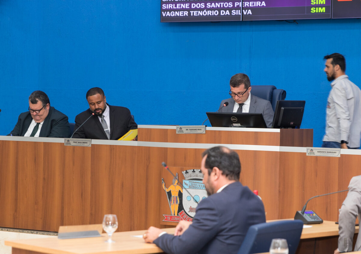 <strong>Câmara limpa pauta e aprova importantes projetos antes do recesso parlamentar</strong>