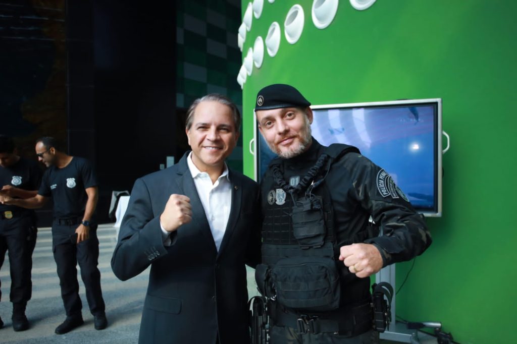 Com “assinatura” Coronel David, policiais penais tomam posse e corporação bate recorde em nomeações