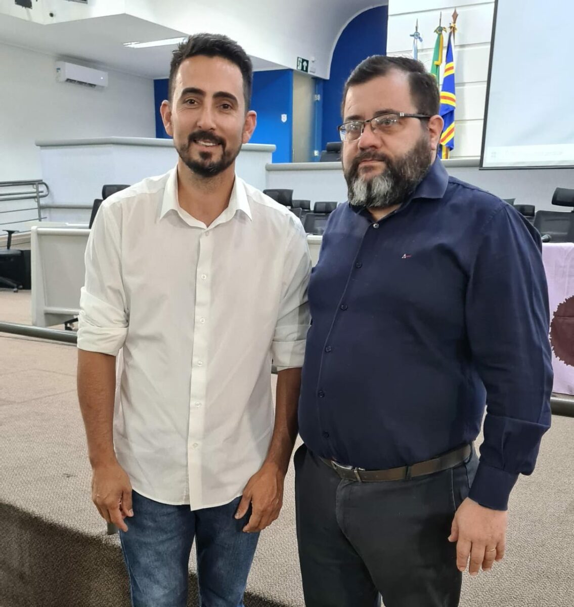 <strong>Convenção Rede e PSol confirma a candidatura de Adonis e Ilmo para o governo</strong> <strong>Convenção Rede e PSol confirma a candidatura de Adonis e Ilmo para o governo</strong>