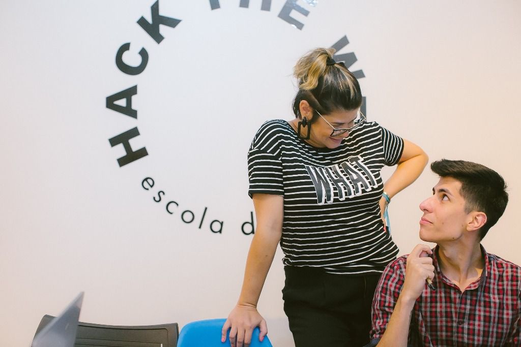 <strong>Publicitária cria primeira escola de MS que ensina ferramentas de redes sociais</strong> <strong>Publicitária cria primeira escola de MS que ensina ferramentas de redes sociais</strong>