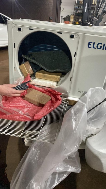 PF apreende cocaína escondida em aparelhos de ar condicionado