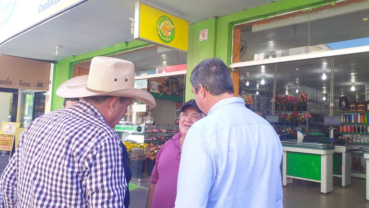 Candidato ao Governo de MS, Riedel conversa com lideranças e população em Três Lagoas